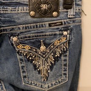 Miss Me Booty Cut Jeans Size 33